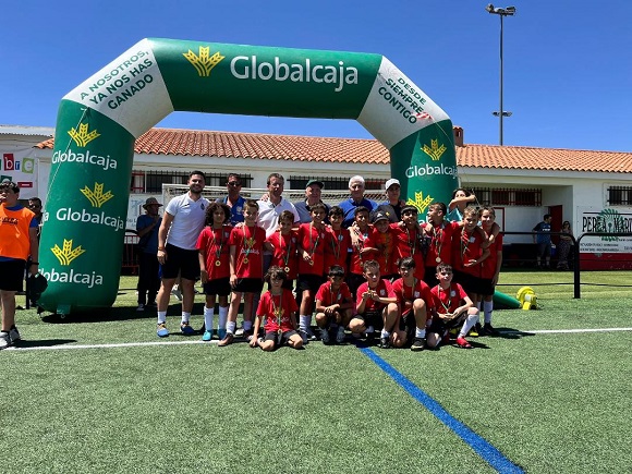 Albacete Balompie, campeón de la Liga Globalcaja de fútbol 8 Benjamín, tras la jornada celebrada en la Mota del Cuervo