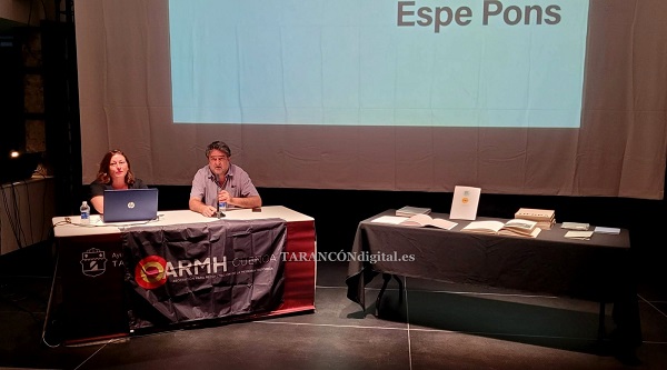 Esperanza Pons presenta su libro «Tierra» en el Mercado de las Artes Luisa Sigea de Tarancón