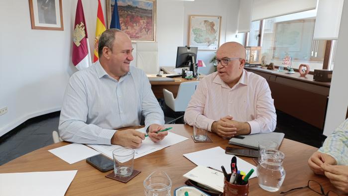 El Gobierno regional y la DOP Montes de Toledo seguirán colaborando en la promoción del aceite de oliva virgen extra