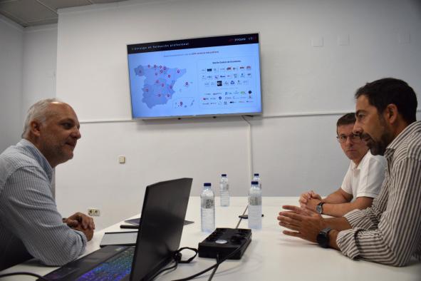 Castilla-La Mancha desarrollará en los dos próximos cursos el Plan de Innovación regional, que llegará a 478 centros y estará dotado de dos millones de euros