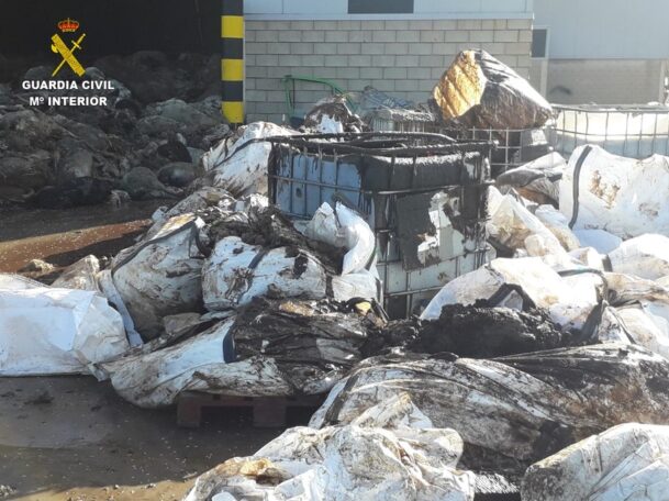 SEPRONA investiga a cuatro personas responsables de la anterior mercantil adjudicataria del servicio de recogida y gestión de los residuos animales de Castilla-La Mancha