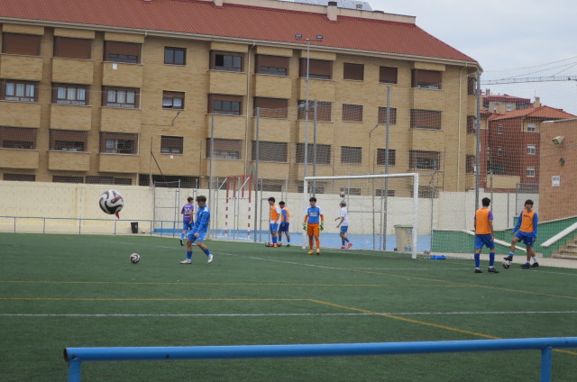 Los equipos juveniles de la EFB Jesús de la Ossa, buscan los primeros puntos de la temporada, este sábado.