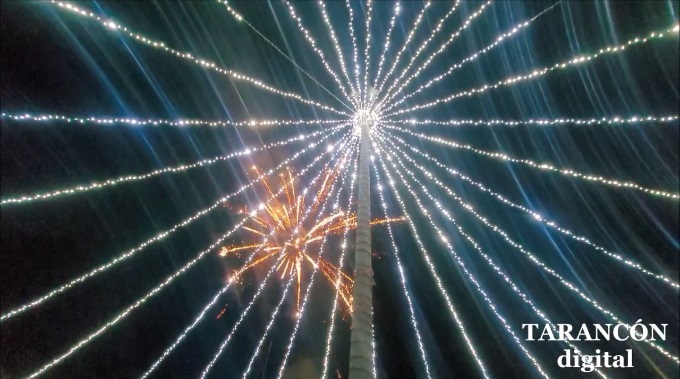 Con el desfile de inauguración de Carpas arrancaba anoche la cuenta atrás para el lanzamiento del Cohete e inicio del Galopeo en Tarancón