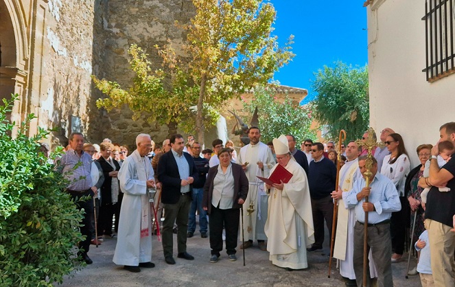 Inauguración de la nueva torre de la iglesia de Valdemoro del Rey