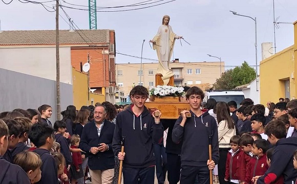 El Colegio Nuestra Sra de las Mercedes de Tarancón honra a su titular, con una jornada de convivencia y exaltación hacia la patrona.