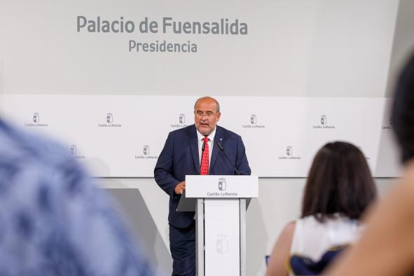 La Red de Centros de Castilla-La Mancha contará con más de 33.400 profesionales contratados en el curso 2024/25