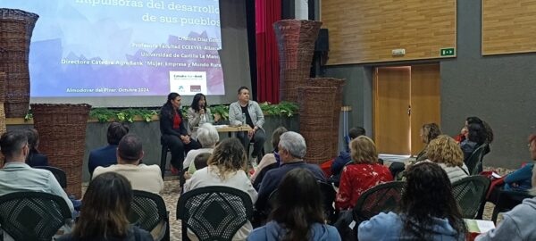 Las brechas laborales y sociales entre hombre y mujer se triplican en el mundo rural, reducirlas es el objetivo de CCOO CLM