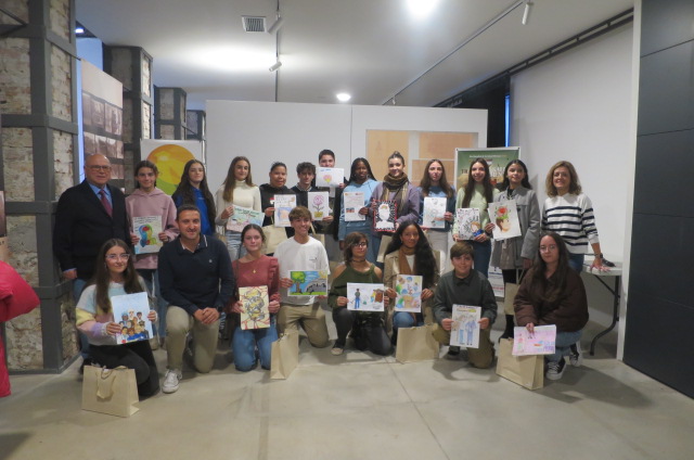 Entregados los premios del XXII Concurso de Dibujo “Nueva Luz” en el Mercado de las Artes Luisa Sigea.