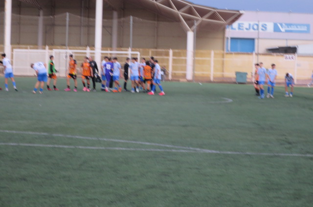 En liga Nacional Juvenil, el equipo de la EFB Jesús de la Ossa A, viaja a Azuqueca de Henares, para intentar comenzar a puntuar.