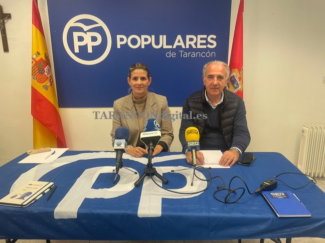 Carolina Agudo Diputada Regional del PP defiende en Tarancón una bajada generalizada de impuestos