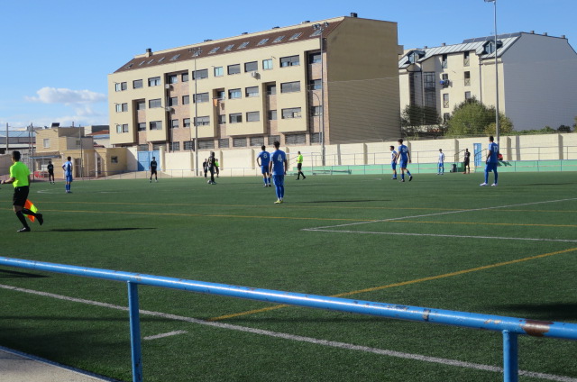 En primera Autonómica Grupo IV, el equipo Promesas de la EFB Jesús de la Ossa, quiere permanecer en la zona tranquila de la tabla.