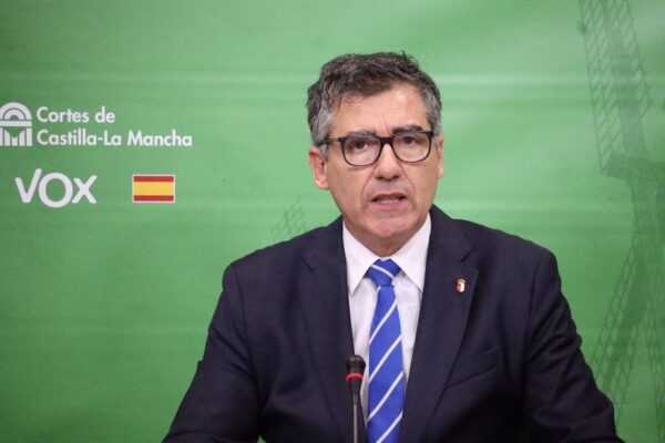 Vox CLM recuerda al PSOE que la promesa de Page sobre la autovía Albacete-Cuenca se traduce en «Cero euros y cero kilómetros en diez años»