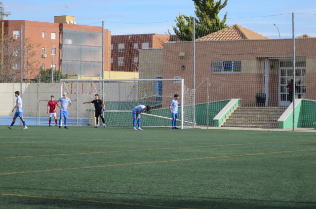 Primer punto para el equipo Juvenil A de la EFB Jesús de la Ossa. Empate a uno ante el CDBFB Atlético Puertollano, que sabe a poco.