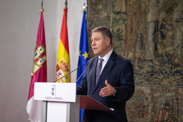 García-Page avanza que Castilla-La Mancha “liderará” en 2025 las pruebas del talón para recién nacidos con el diagnóstico de treinta enfermedades