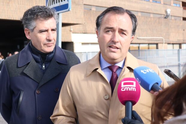 David Moreno denuncia que los recortes de Page están desmantelando la sanidad pública de la región