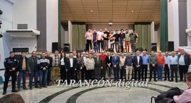 El Casino La Unión de Tarancón celebra su primer centenario con un emotivo acto institucional