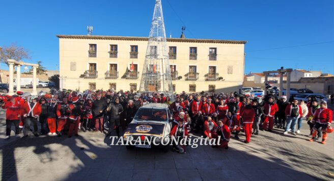Mas de 100 motoristas participaban hoy en Tarancón en una ruta navideña