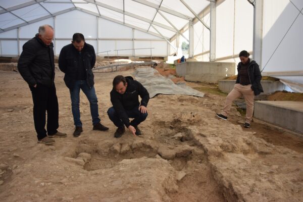 El taller Recual de Noheda culmina una excavación de 70 m2 y dos metros de profundidad con hallazgos importantes
