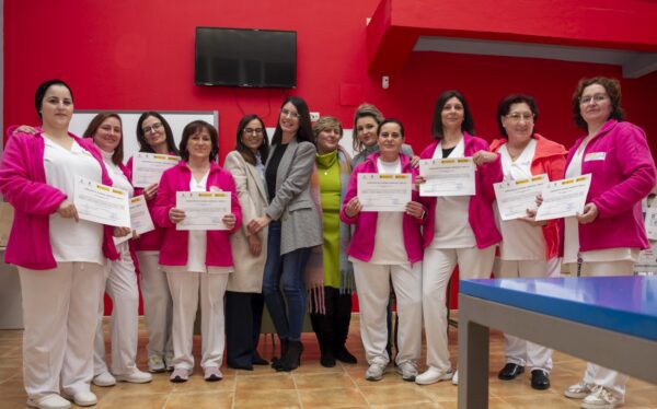 El Gobierno regional invierte cerca de 107.000 euros en mejorar la empleabilidad de las mujeres de Villanueva de la Jara