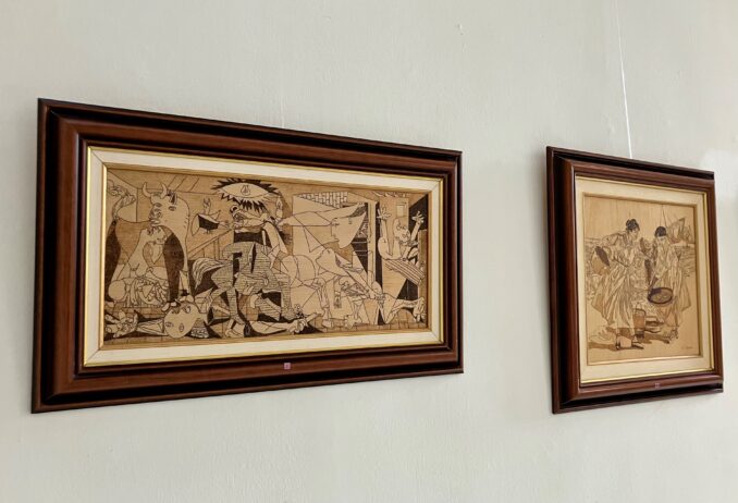 La Sala Iberia acoge la exposición ‘Cuando la madera se quema’ del artista del pirograbado José Enrique Navarro