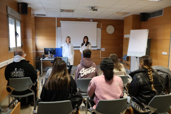 Alumnos de Documentación y Administración Sanitarias comienzan sus prácticas en el Hospital Virgen de la Luz de Cuenca