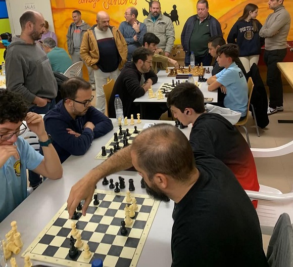 Mas de medio centenar de participantes en el Torneo Año Nuevo de Ajedrez, organizado por el Club Caissajedrez de Tarancon