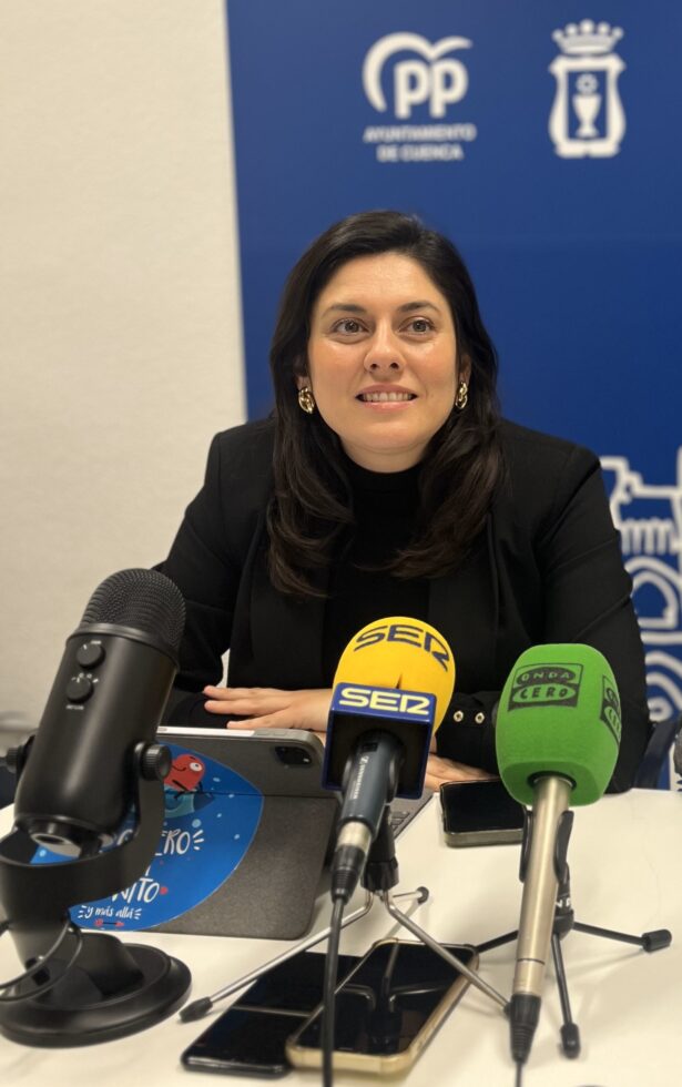 Bea Jiménez: “Ocho meses de espera y sin avances en la remodelación de la Calle Carretería”
