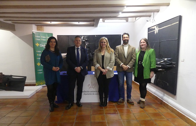 La Fundación Antonio Pérez y la Fundación Globalcaja renuevan el convenio para seguir colaborando como protector
