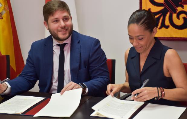El Gobierno regional renueva los descuentos del 50 por ciento para los abonos del transporte