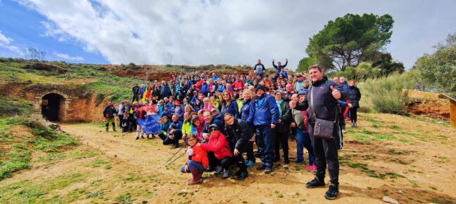 Este pasado domingo se iniciaba el II Circuito de Senderismo Diputación de Cuenca inaugurando el PR-CU 82 “Tierras de Catalina de Cardona» con la presencia de 160 participantes