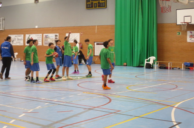 El equipo Infantil del CDB Tarancon como asociado de la liga Regional Cadete, recupera el partido del pasado fin de semana en Guadalajara, el viernes y el sábado jugará en casa la jornada habitual.