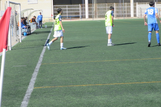 El equipo juvenil B de la EFB Jesús de la Ossa, le hace una “manita” al Fibritel Villacañas  en el Grupo V Territorial.