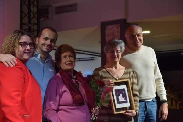 Juventudes Socialistas de Castilla-La Mancha reivindica un feminismo fuerte, visible y valiente en los premios Rosa Roja entregados en Tarancón.