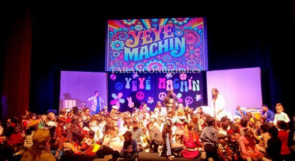 Tarancón da comienzo al preludio de la Fiesta de los Años 60 con la participación de los escolares