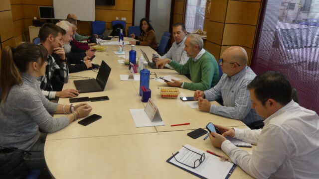 Constituida la mesa de negociación del convenio colectivo del comercio