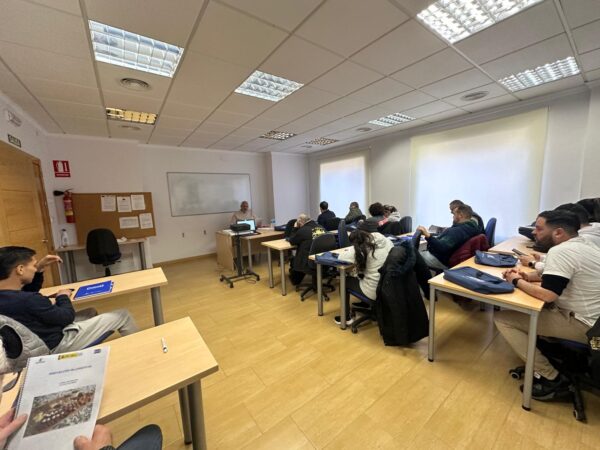 ACESANC forma a los profesionales de la comarca en un curso sobre preparación de aperitivos