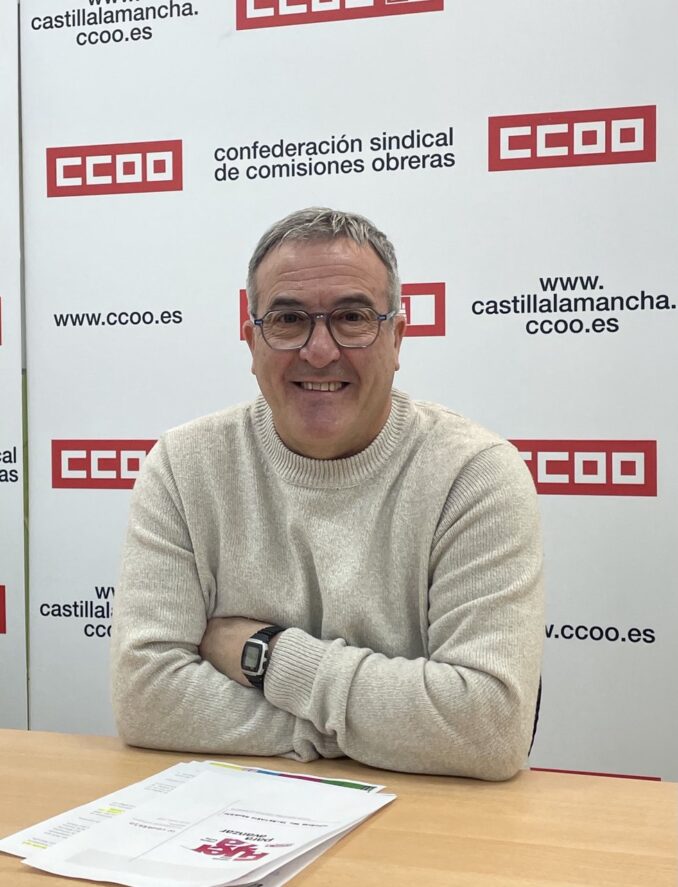 Ángel León deja la secretaría general de la Federación de Industria destacando la recuperación del empleo industrial que se destruyó en la crisis