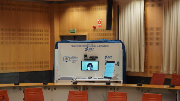 DGT presenta el “Servicio de Teleatención Personalizada” que permitirá atender a los ciudadanos de las zonas rurales desde los ayuntamientos
