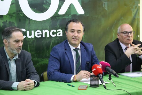 David Moreno exige a la Junta soluciones urgentes para el colegio de las Pedroñeras, contra los retraso en la reconstrucción de Mira y Landete y el abandono rural