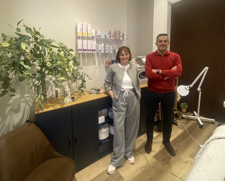 Invierte en Cuenca apoya los primeros pasos del estudio de belleza Elene Moral Skin Studio en Tarancón