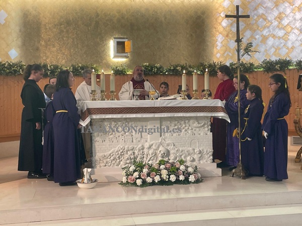 Solemne Celebración de la Cena del Señor en la Parroquia de San Víctor y Santa Corona de Tarancón