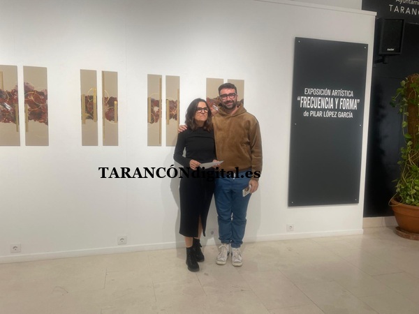 Inaugurada en Tarancón la exposición «Frecuencia y Forma» de Pilar López García