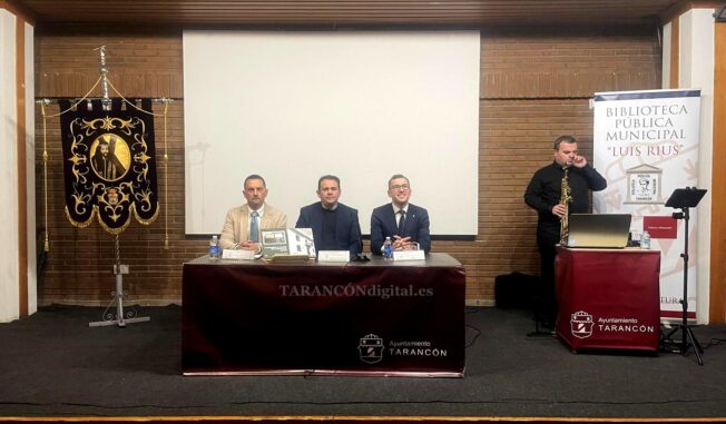 Presentado el libro La criminalística en la Guardia Civil, el pasado de un presente, de Oscar Palomares Casero, capitán de la Guardia Civil