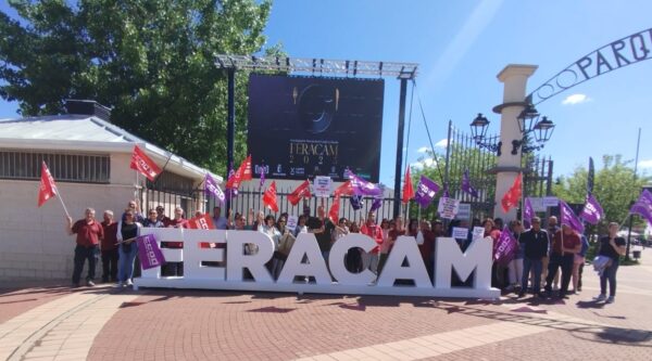Segunda jornada de protestas de los trabajadores municipales a las puertas de Feracam