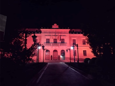 Cuenca se ilumina de rojo por el Día Mundial de la Cruz Roja y la Media Luna Roja y Motilla del Palancar acoge una jornada de actividades abiertas a la ciudadanía