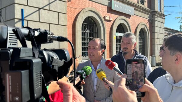 David Moreno exige la electrificación y desdoblamiento de las vías y trenes lanzaderas entre Talavera y Madrid