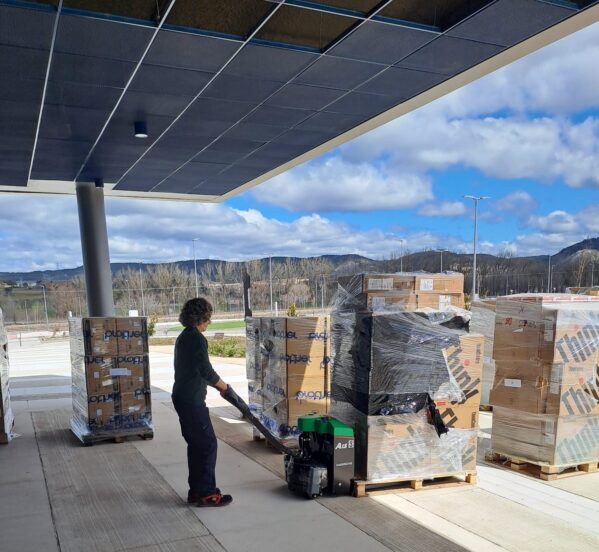 El nuevo Hospital Universitario de Cuenca recibe 413 camas eléctricas y mobiliario de hospitalización por importe de más de 2,2 millones de euros
