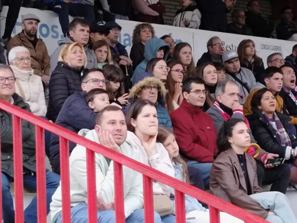En el CD Tarancon se ha trabajado para bajar el telón por todo lo alto. Que se llene el Estadio Municipal de seguidores para cerrar en ambiente festivo la temporada con los deberes hechos