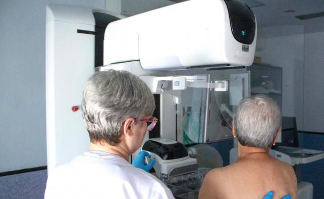 Castilla-La Mancha concluye la renovación de los mamógrafos dotando a todos los hospitales de la región de equipos de última generación
