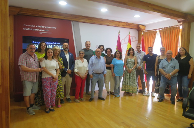 Feracam 2025, entrega la recaudación de los actos solidarios de la XXI edición a las asociaciones socio sanitarias y asistenciales de la ciudad, con un crecimiento de mas del 10% en relación a la anterior feria.